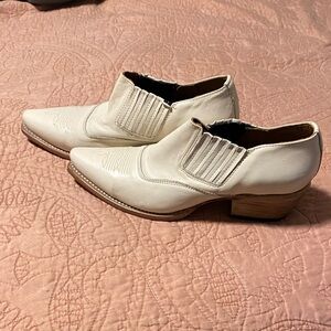 Freebird Cream Ankle Booties